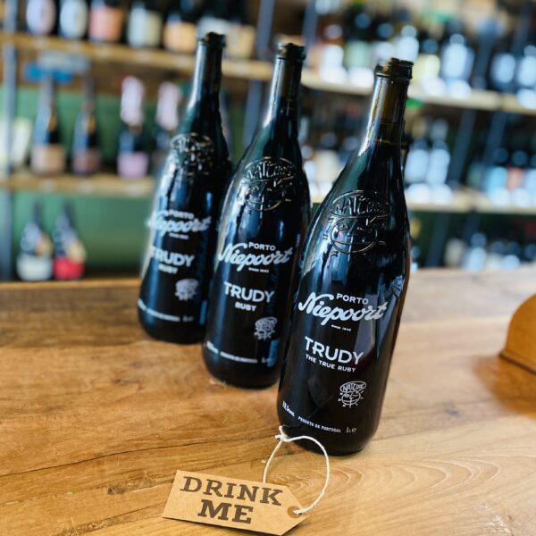 NIEPOORT TRUDY, THE TRUE RUBY PORTO